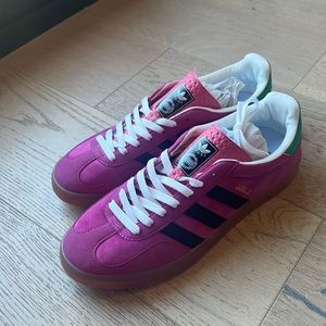 Pink black and green adidas gazelle mens size 10
